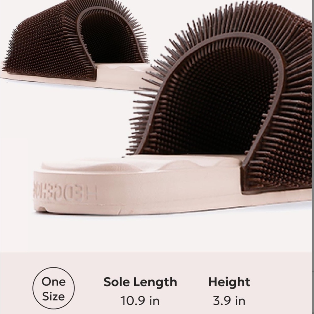 Hedgehog one size bathroom slippers, new inbox